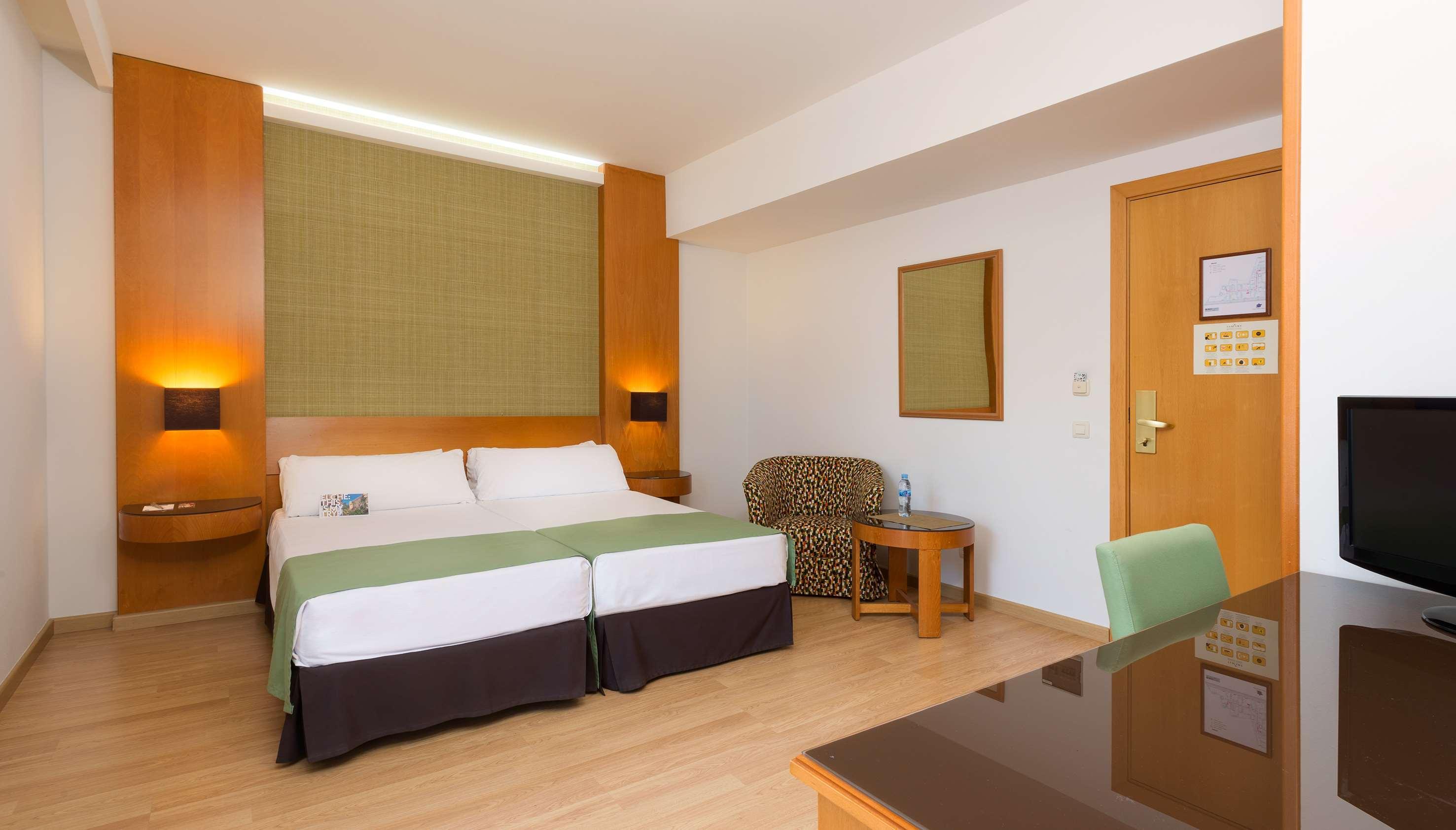 Hotel Elche Centro , Affiliated By Melia Luaran gambar