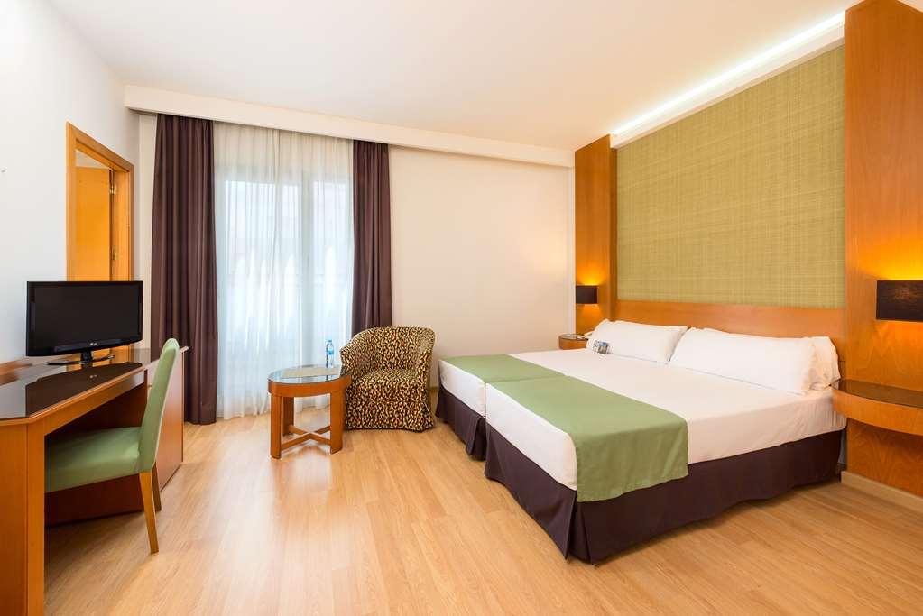 Hotel Elche Centro , Affiliated By Melia Bilik gambar