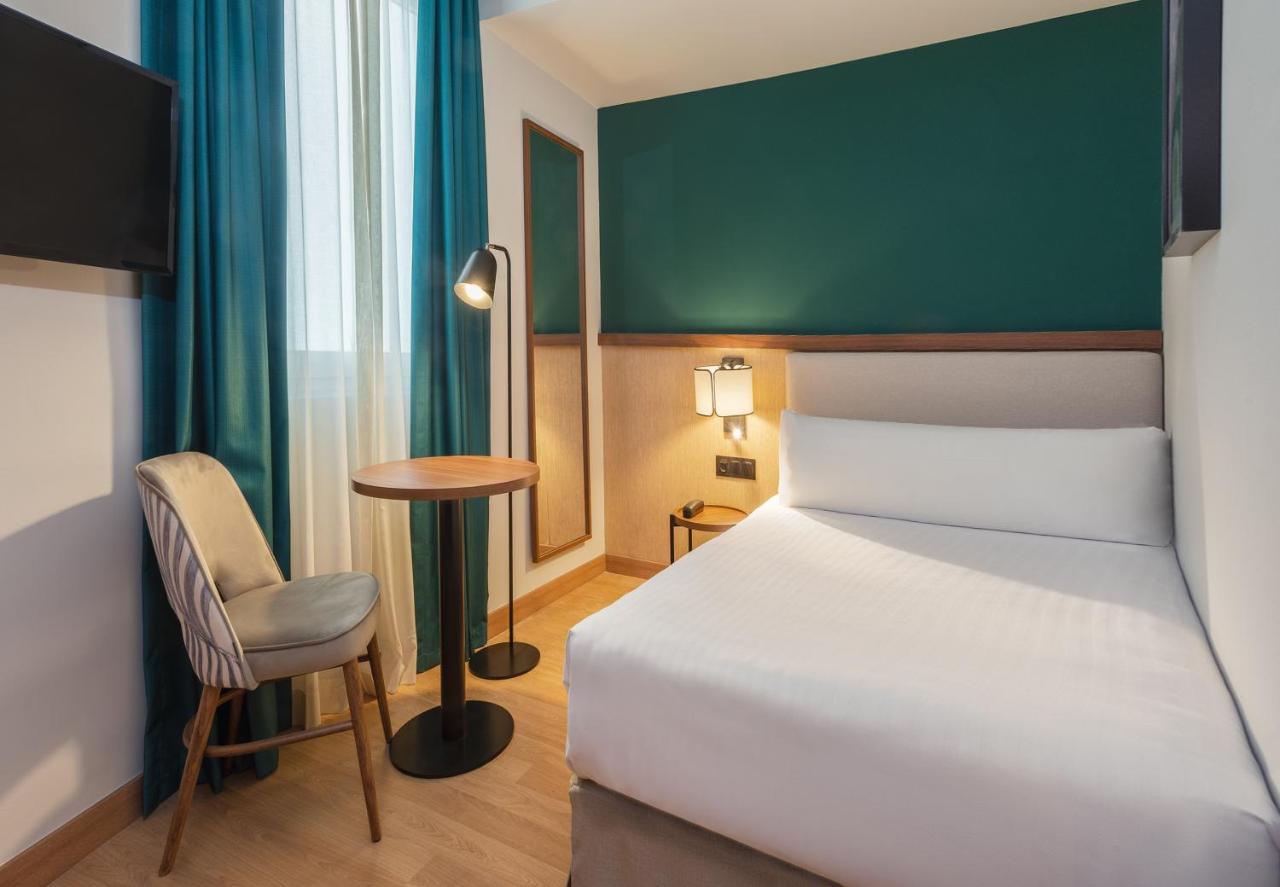 Hotel Elche Centro , Affiliated By Melia Luaran gambar