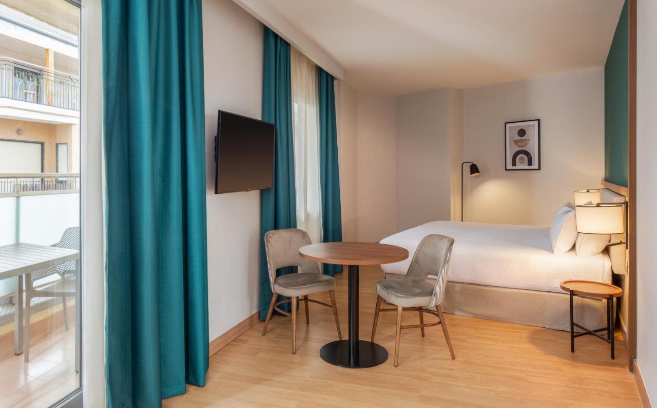 Hotel Elche Centro , Affiliated By Melia Luaran gambar