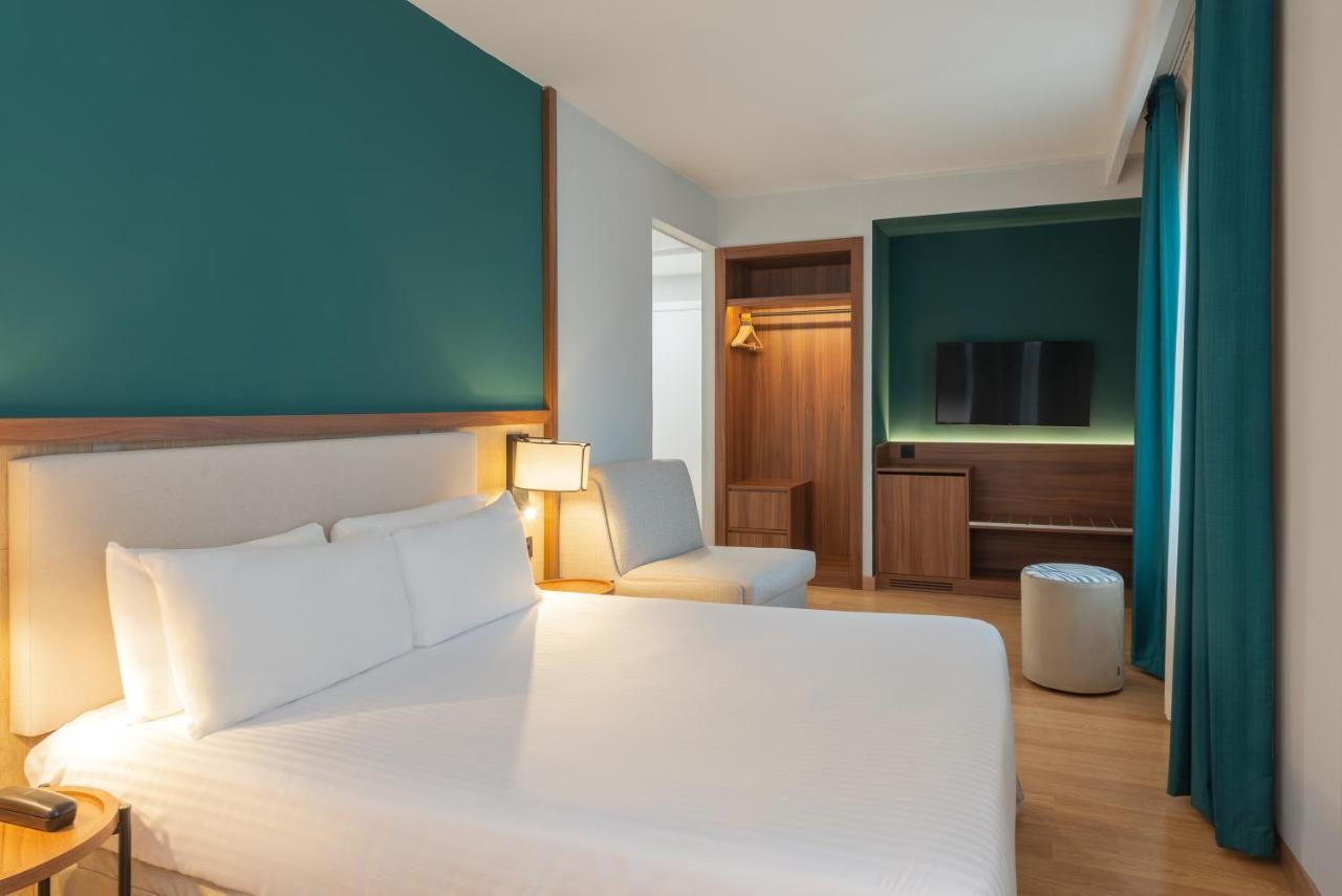 Hotel Elche Centro , Affiliated By Melia Luaran gambar