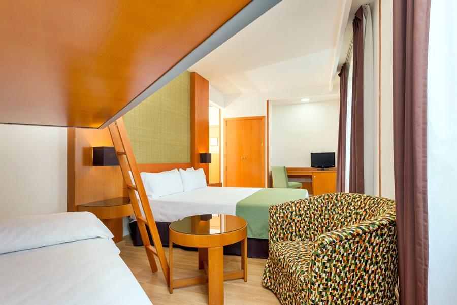 Hotel Elche Centro , Affiliated By Melia Luaran gambar